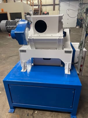 Erdwich #M600/1-400, 15.8" x 19.7"single shaft shredder, reconditioned - Image 3