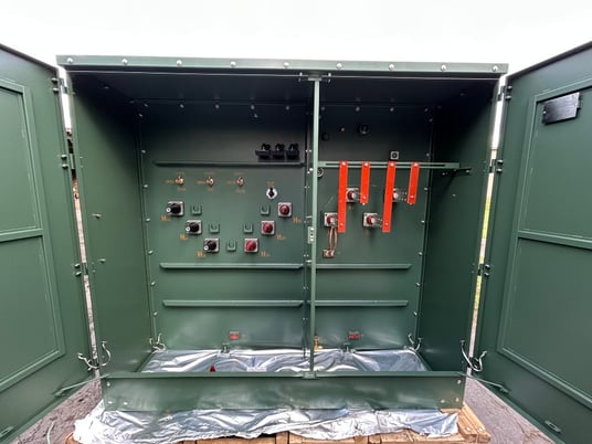 1750 KVA 34500 Delta Primary, 575Y/332 Secondary, Pad,New(immediate shipment available) - Image 2
