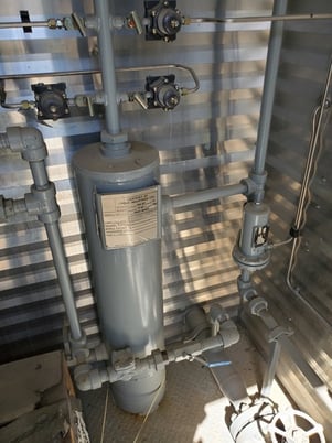 16" Sweet Vertical Separator, 1440 psi, 3-phase, 2004 - Image 8