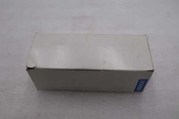 NEW Omron E3S-RS30E42-30 Photoelectric Switch 12-24v-dc STOCK H556A - Image 4