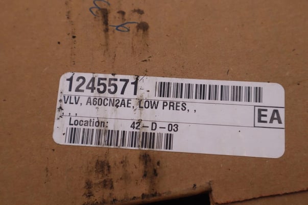 New ingersoll rand 33815887 discharge valve stock 2499 - Image 3