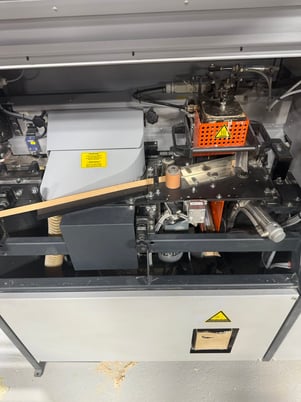 Altendorf #F4, Edgebander, pre-mill, 220 V., 10 HP, 100 psi, 2020 - Image 7