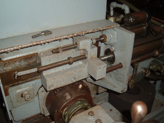 Van Norman No. 1C, infeed attachment, crush dresser - Image 9