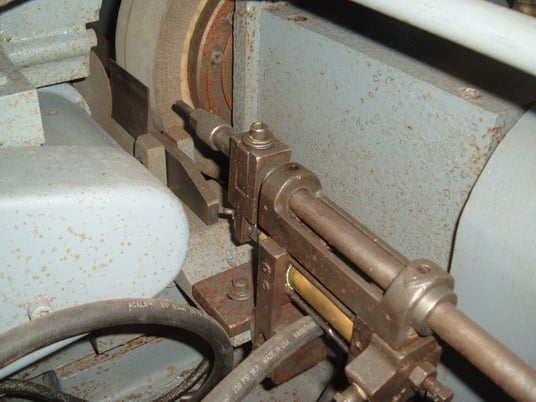 Van Norman No. 1C, infeed attachment, crush dresser - Image 10