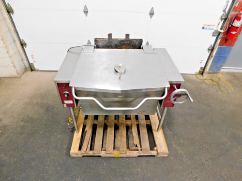 Southbend #BGLT-30, tilting skillet braising pan, 30 gallon, 80000 BTU - Image 2