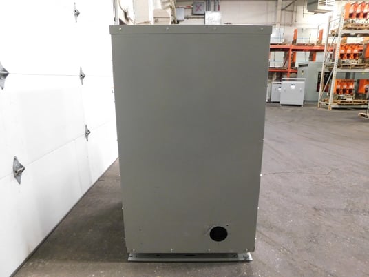 300 KVA 480 Primary, 208/120 Secondary, General Electric 9T23B3468G13 transformer - Image 9