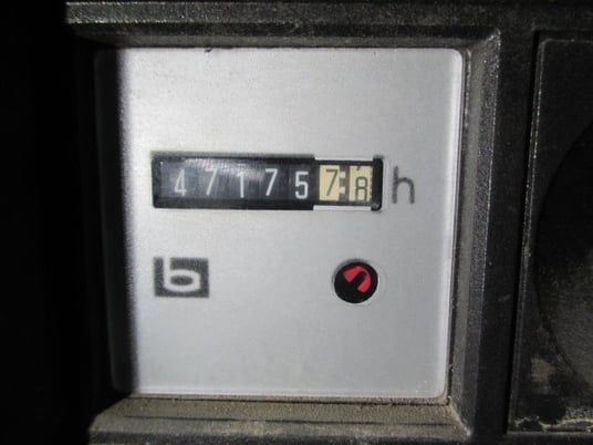 270 cfm, 100 psi, Atlas Copco #ZT245, Air Compressor, Air Cooled, 55.5" width x 57" H x 112" L Size, 60 HP - Image 5