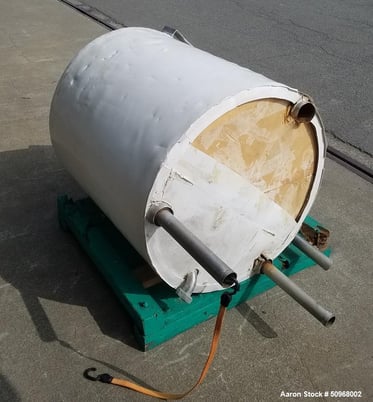 115 gallon Stainless Steel Vertical Insulated Tank, Hinged Cover, 3-Leg Mount, 30" diameter x 38" straight - Image 4