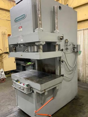 200 Ton, Greenerd #HC-200-60-Y-12, hydraulic C-frame press, 18" stroke, 20" daylight, 16" throat, 20 HP, 1979 - Image 3