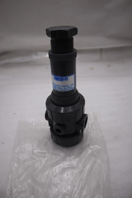 New plast-o-matic prm050b-pv 5-75 psi valve stock h1272 - Image 1