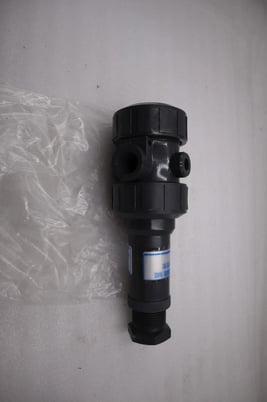 New plast-o-matic prm050b-pv 5-75 psi valve stock h1272 - Image 5