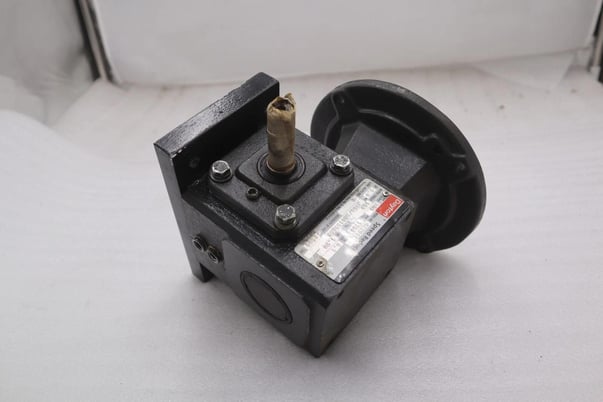 Dayton 4z291e speed reducer stock #m-34 - Image 1