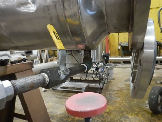 186 sq.ft., 150 psi shell, 150 psi tube, Ambassador Heat Transfer Co., Shell/Tube Heat Exchanger, 302&deg;F, 2003 - Image 6