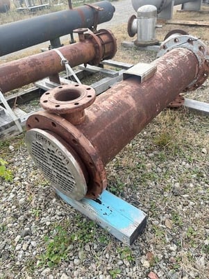 81 sq.ft., 100 psi shell, 100 psi tube, Perry Products, Shell/Tube Heat Exchanger, (104) 0.75" diameter - Image 4