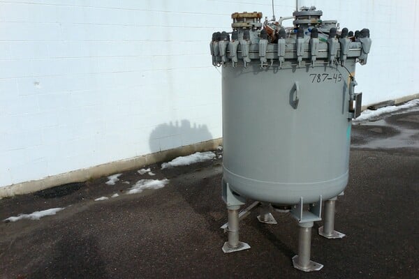 200 gallon DeDietrich, Vertical Glass Lined Tank, Non Jacketed, 3009 Glass, 100 psi/FV @ 500&deg;F Internal - Image 7