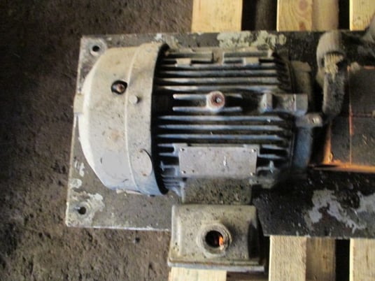2" Viking, Rotary Gear Pump, 3 HP - Image 2