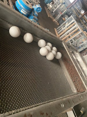 12" x 36" Syntron, Stainless Steel Classifying Screen, 2-Deck, w/2 HP Conveyor & Stainless Steel Receiver, On - Image 2