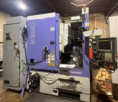 Mitsubishi #SE25A, CNC gear shaper, Fanuc 32iMB, 10" dia., chip conveyor, 2014 - Image 1