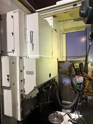 Mitsubishi #SE25A, CNC gear shaper, Fanuc 32iMB, 10" dia., chip conveyor, 2014 - Image 3