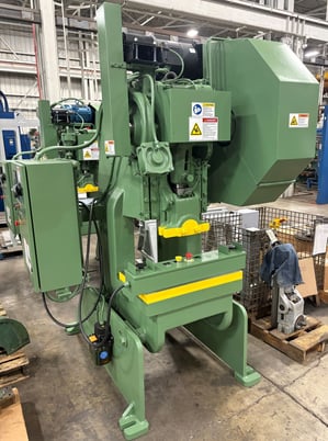 40 Ton, Rousselle #4F, flywheel single crank OBI press, 3" stroke, 12" Shut Height, 3.5"adj., 105 SPM, 26" - Image 2