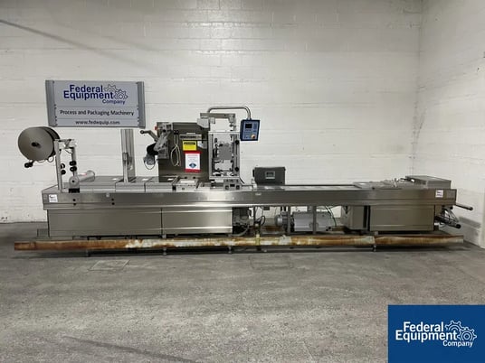 Multivac #R230, Thermoformer, 5.1" form depth, 15.75" cut off L, 15.75" reel diameter max, 220 V., 2001 - Image 2