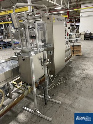 Multivac #R230, Thermoformer, 5.1" form depth, 15.75" cut off L, 15.75" reel diameter max, 220 V., 2001 - Image 6