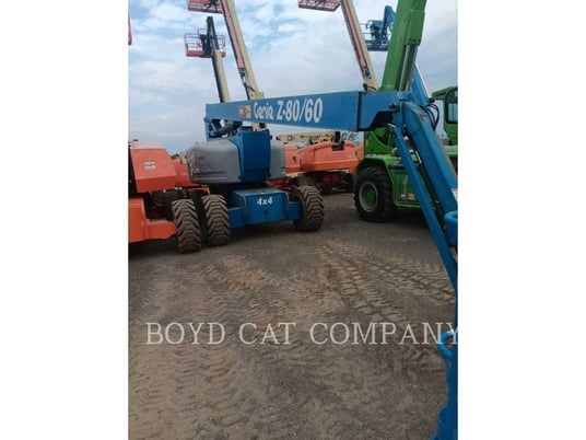 Genie Industries Z80/60DSEL G84, Articulated Boom Lift, 1685 hours, S/N: Z8012-3654, 2012 - Image 4