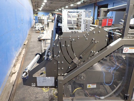 Kliklok Woodman #APACHE, bag inserter, 2010 - Image 9