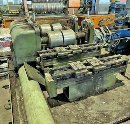 9 Stand, Yoder, rollformer, 24" roll space, 3" diameter arbors, 5.5"-10" vertical adj., 18" horizontal centers - Image 10