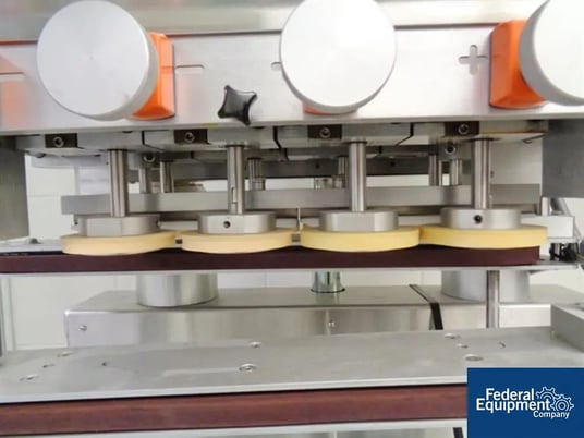Aesus #ECOCAP-4, Retorquer, 8 spindle, 110 V. - Image 6