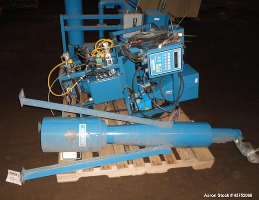 Novatec #MCS-206, 3 component volumetric blend system, pneu pump - Image 3