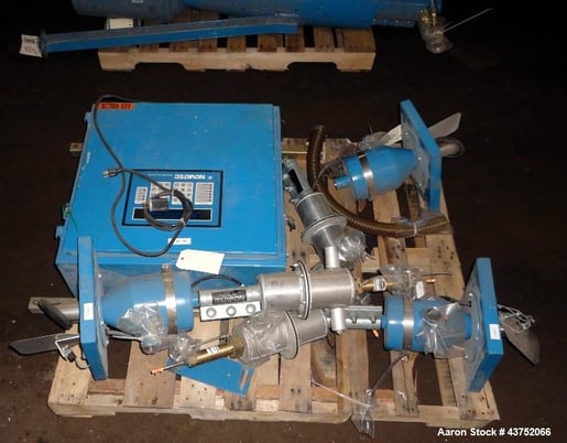 Novatec #MCS-206, 3 component volumetric blend system, pneu pump - Image 8