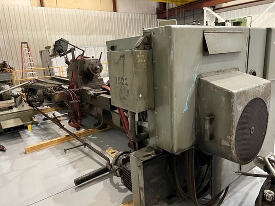40" x 204" LeBlond #4025NK, Engine Lathe, Servo Shift, 32"/25" 4-Jaw Chucks, 34" width x 26" D Bed, 75 HP - Image 6