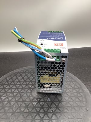 Mean well tdr-240-24 din rail power supply 240w 24vdc 10a used - Image 3