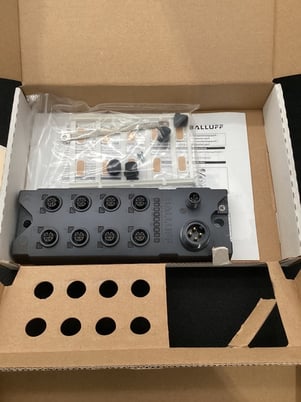 Balluff bni00cj io-link sensor actuator hub new - Image 1