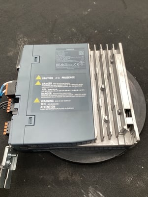 Siemens #6sl3210-5hb10-2uf0 sinamics s210 servo drive used - Image 3