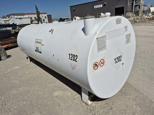 1196 gallon Westeel M1200653, 4530 liter above ground steel diesel tank, 2012 - Image 1