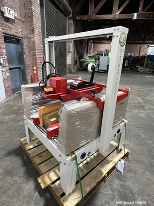 Eagle #T200L, Carton Sealer, Top & Bottom Tape Heads, 30 CPM, 2"/3" width tape, 110 V., 1ph, unused - Image 4