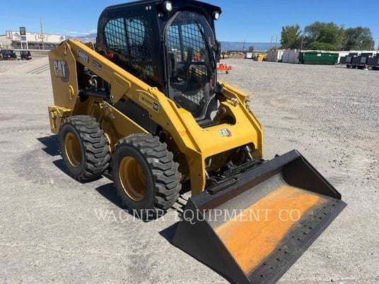 Cat 246D3, Skid Steer Loader, 653 hours, S/N: T9Z00782, 2023 - Image 2