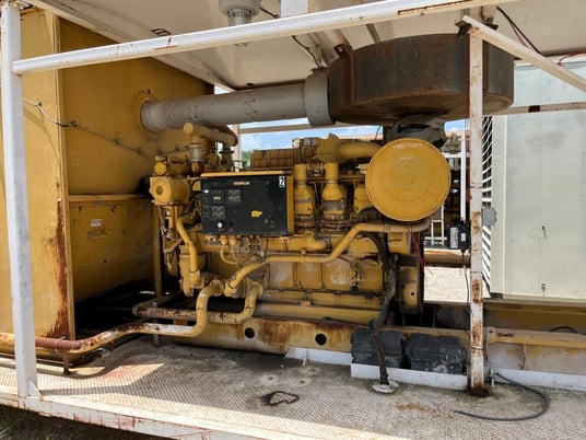 1476 HP Caterpillar #3512B Engine, 4AW Prefix, Rebuildable Core, 1200RPM Generator Drive, Tier 1, 2005 - Image 1