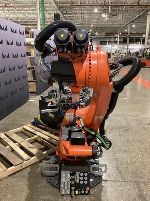Kuka, KR 120 R3100-2/FLR, robot with KRC4 controls - Image 3