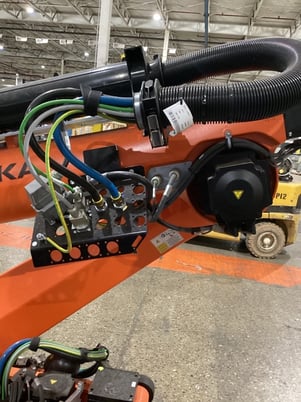 Kuka, KR 120 R3100-2/FLR, robot with KRC4 controls - Image 9