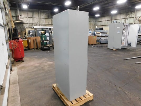 400 Amp. General Electric, AQU1424RCX A-Series II, panelboard, 120/240 Volts, 1 phase - Image 7