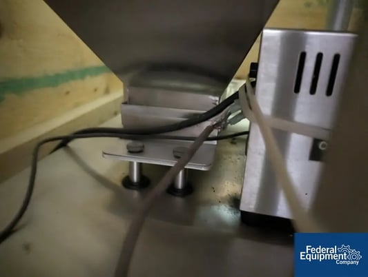 King, Tablet Counter, Stainless Steel hopper - Image 6