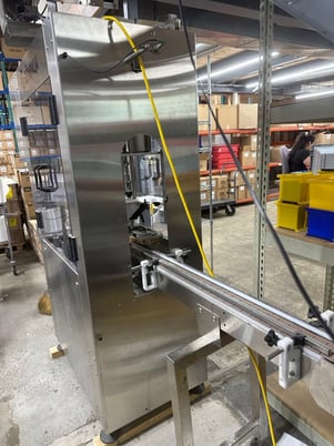 Geninox, Spindle Capper, w/ Bowl Feeder, 20 BPM, 8mm-120mm outside dimension, 2020 - Image 4