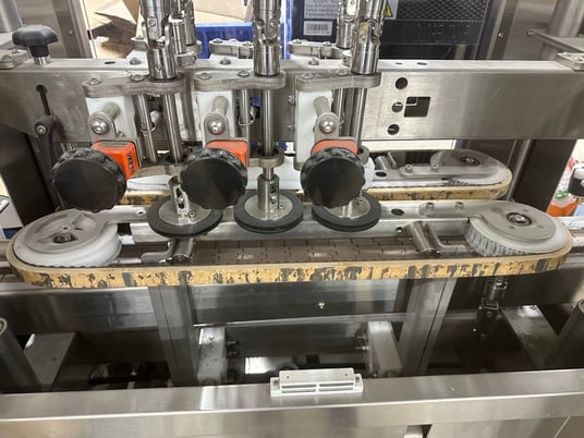 Geninox, Spindle Capper, w/ Bowl Feeder, 20 BPM, 8mm-120mm outside dimension, 2020 - Image 8