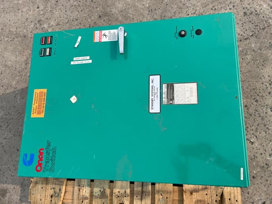 225 Amp. Cummins, Onan OT225, automatic transfer switch, Nema 1, 240 Volts, 1994 - Image 1