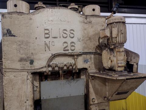800 Ton, Bliss #26-KJ800, knuckle joint press, 2.5" stroke, 20" Shut Height,.5" adj., 23" x32" bed, 33 SPM - Image 5