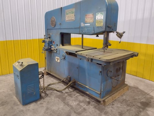 60" Doall #60-3, deep throat vertical contour bandsaw, 273" blade length, hydraulic blade tension Control - Image 3