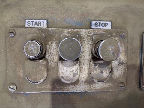 60" Doall #60-3, deep throat vertical contour bandsaw, 273" blade length, hydraulic blade tension Control - Image 6